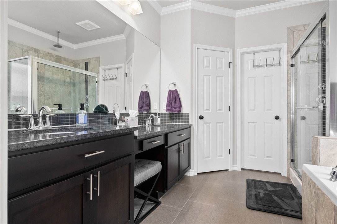 6 Reserve Blvd Property Photo 17