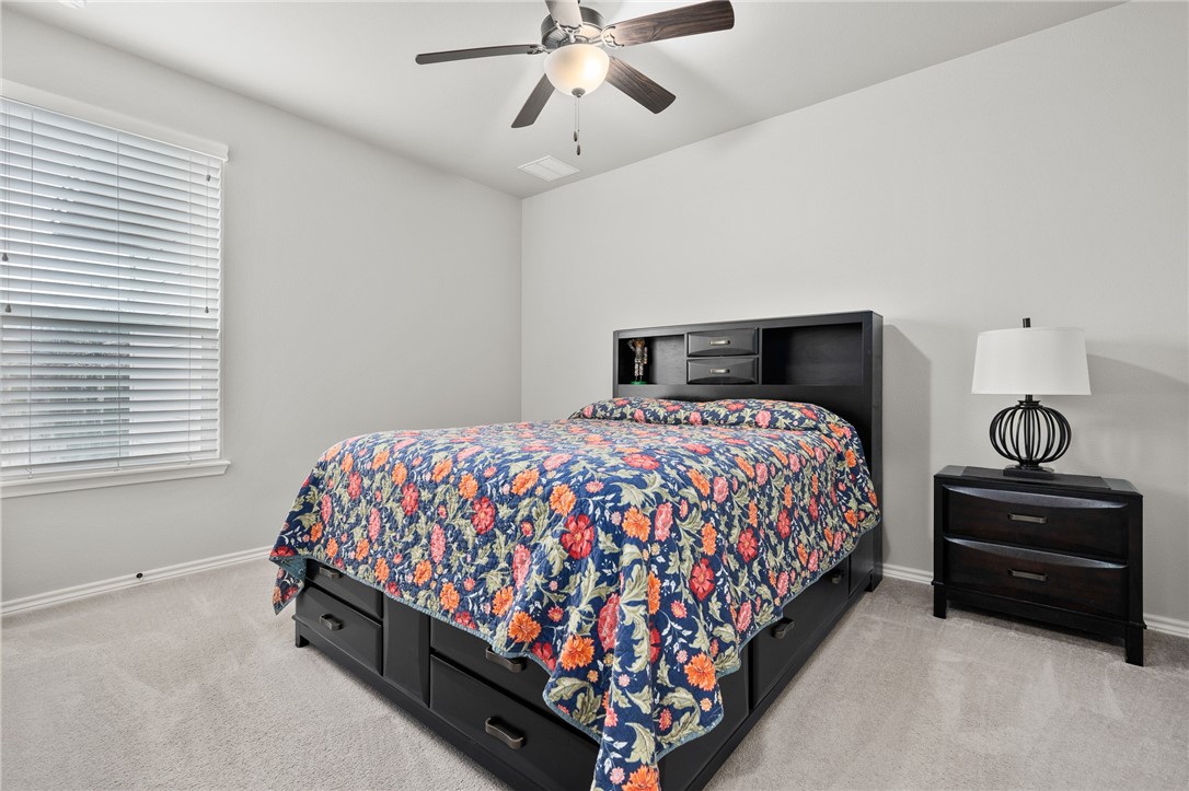 6 Reserve Blvd Property Photo 22