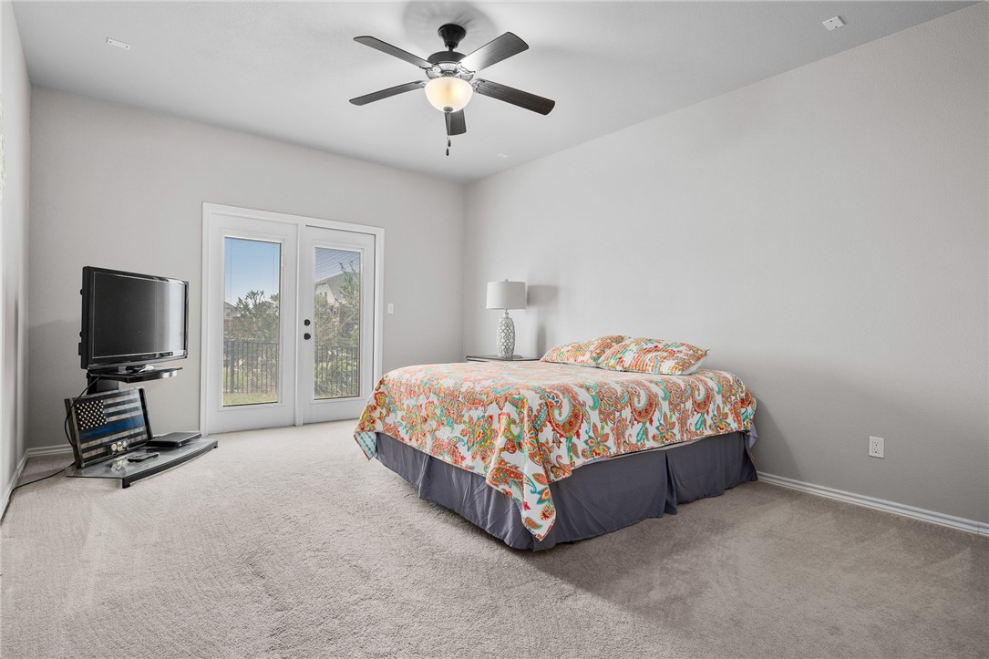 6 Reserve Blvd Property Photo 23