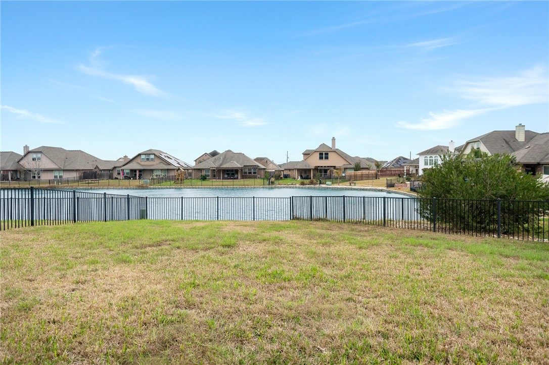 6 Reserve Blvd Property Photo 30