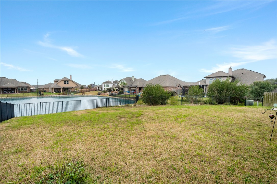 6 Reserve Blvd Property Photo 33