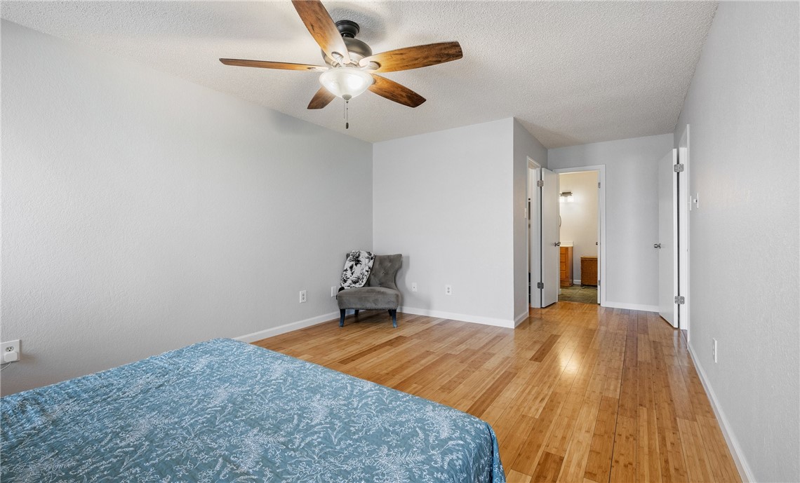 5301 Woodgate Dr Property Photo 13
