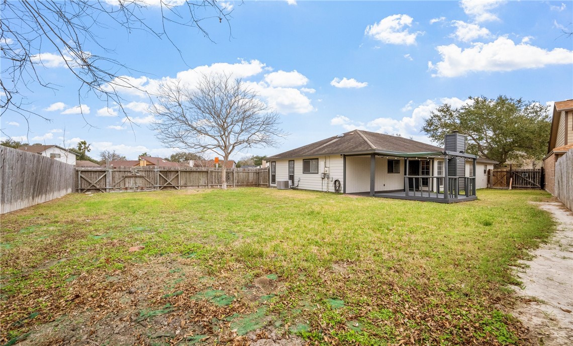 5301 Woodgate Dr Property Photo 20