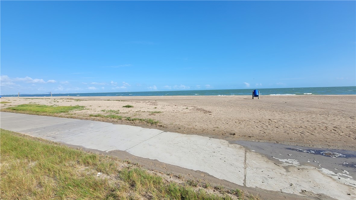 3938 Surfside Blvd 2214 Property Photo 4