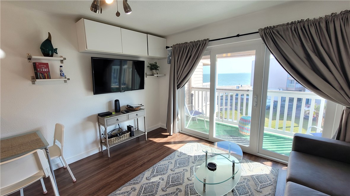 3938 Surfside Blvd 2214 Property Photo 9