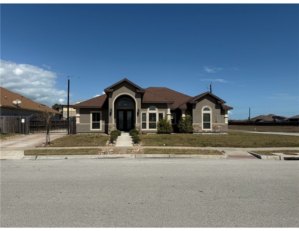5838 Bella Donna Dr Property Photo 1