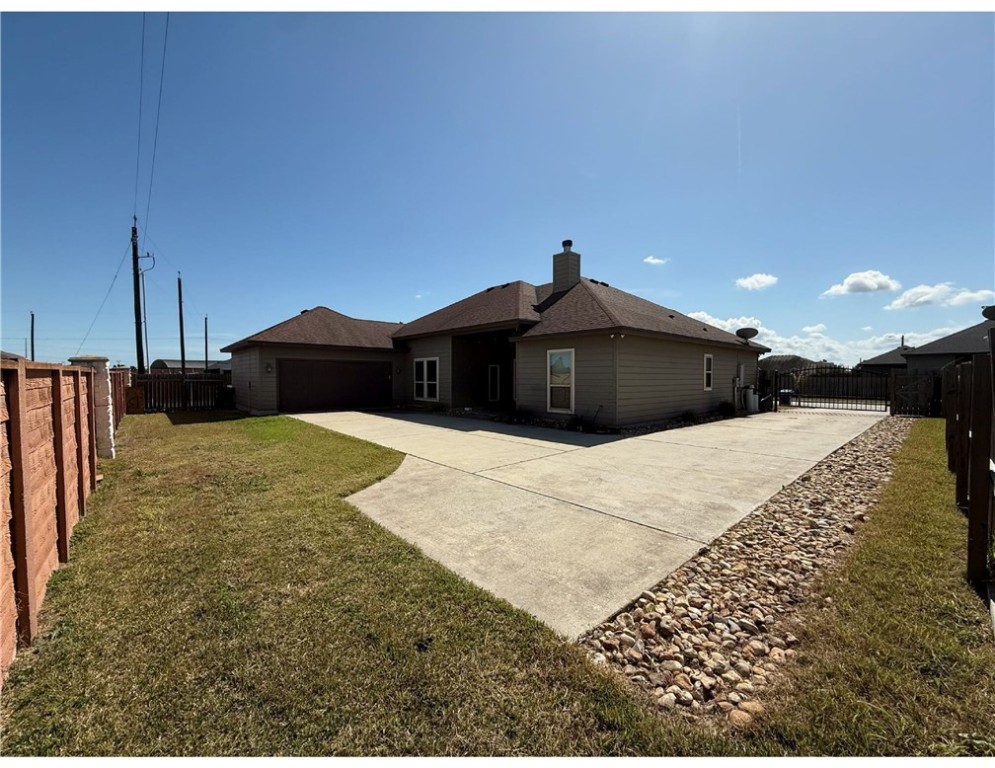 5838 Bella Donna Dr Property Photo 13