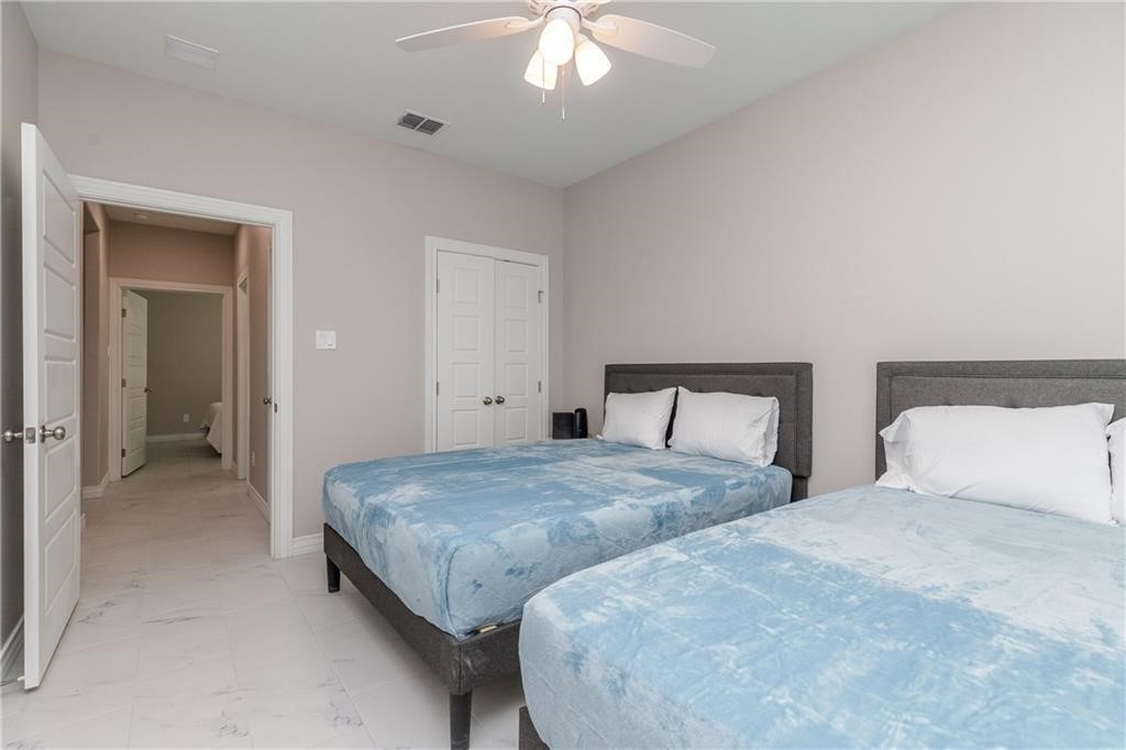 130 Vishal Ave Property Photo 15