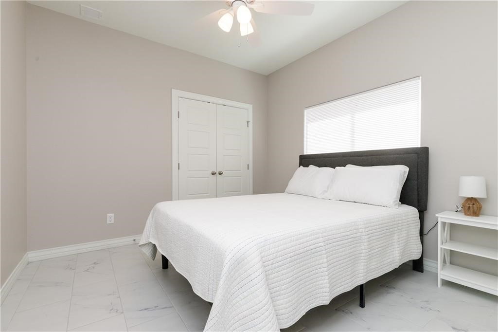 130 Vishal Ave Property Photo 21