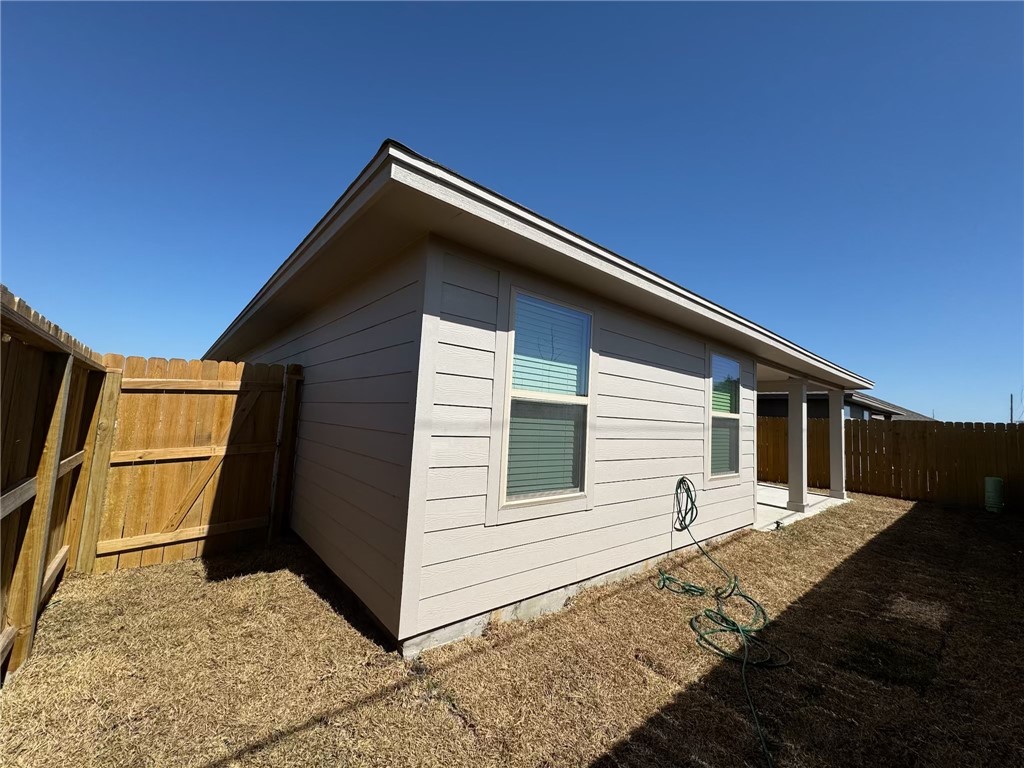 1645 Pleasant Dr Property Photo 10