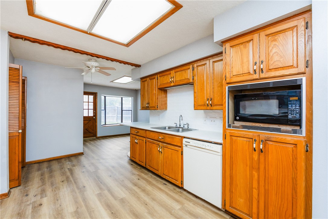103 Park Pl Property Photo 13