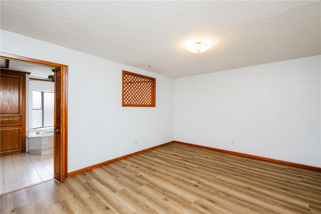 103 Park Pl Property Photo 17