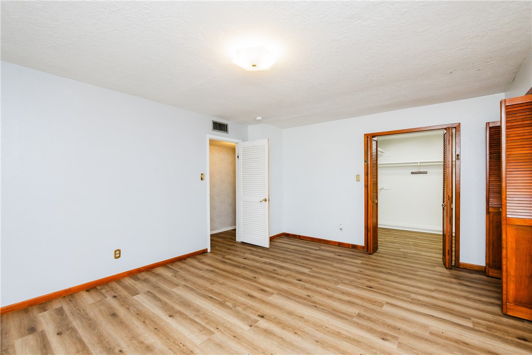 103 Park Pl Property Photo 19