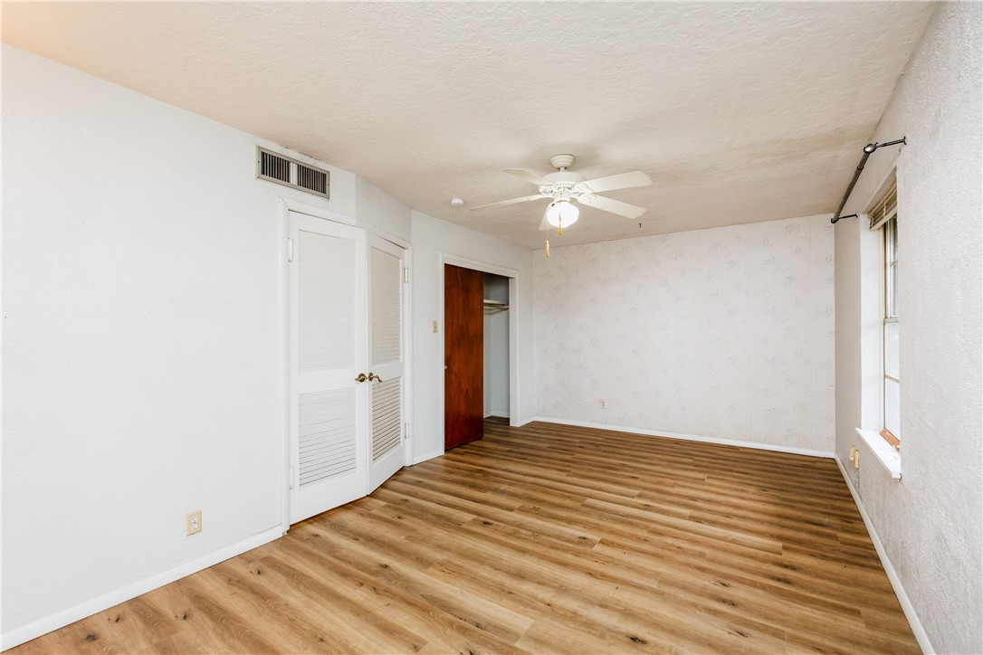 103 Park Pl Property Photo 27