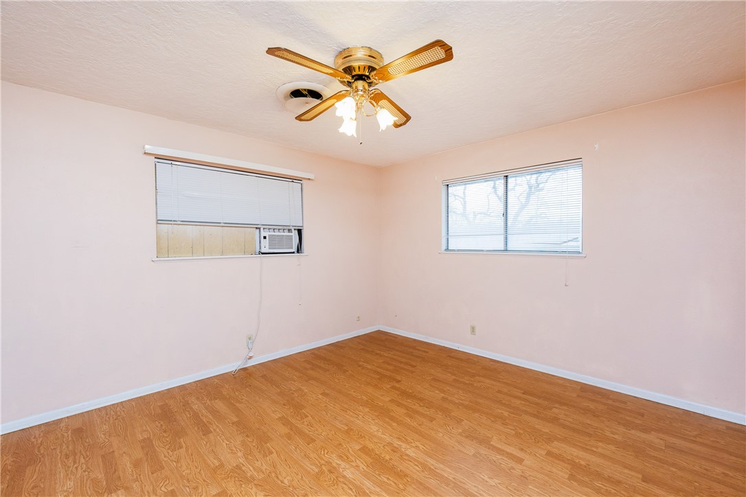 103 Park Pl Property Photo 34
