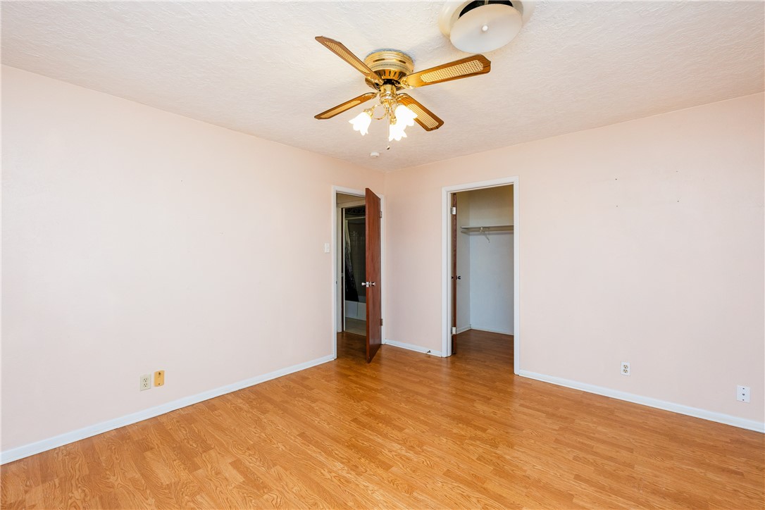 103 Park Pl Property Photo 36