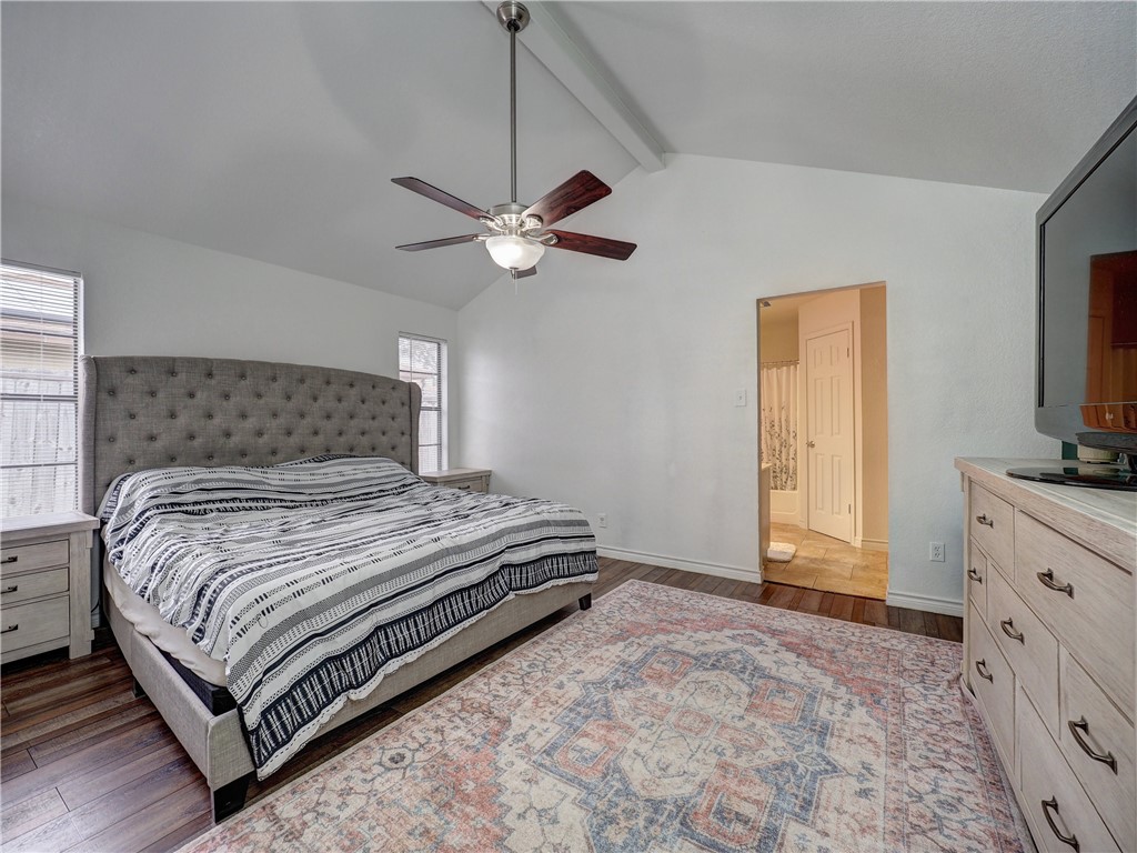 918 Saint Christopher St Property Photo 8