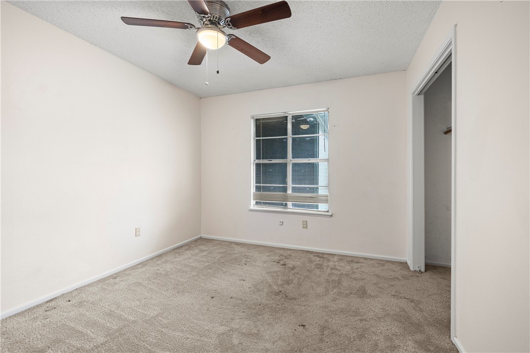 2359 Mesquite Circ Property Photo 11