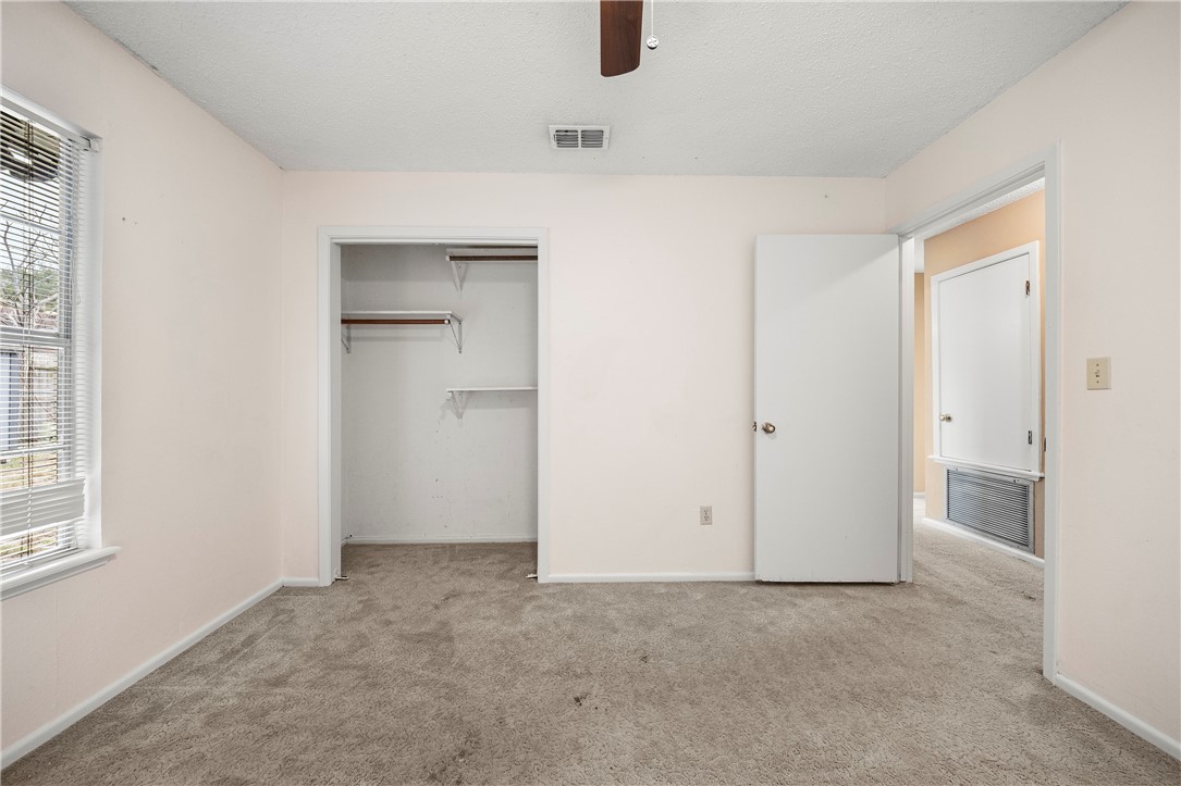 2359 Mesquite Circ Property Photo 12