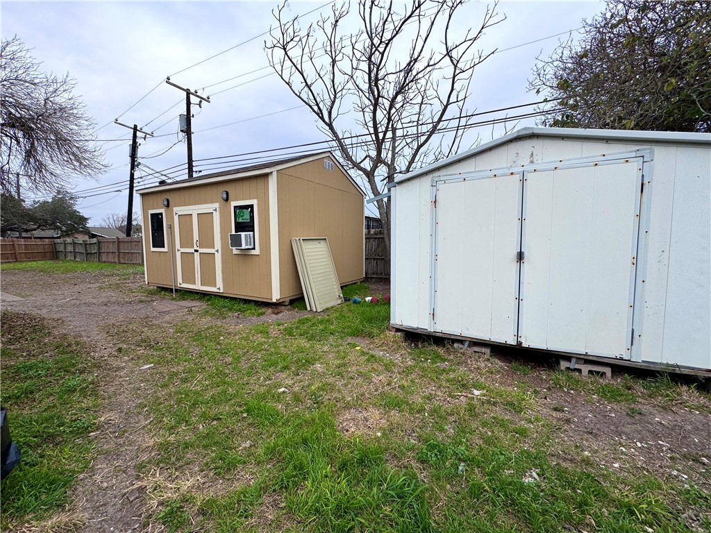 5733 Kerry Dr Property Photo 37