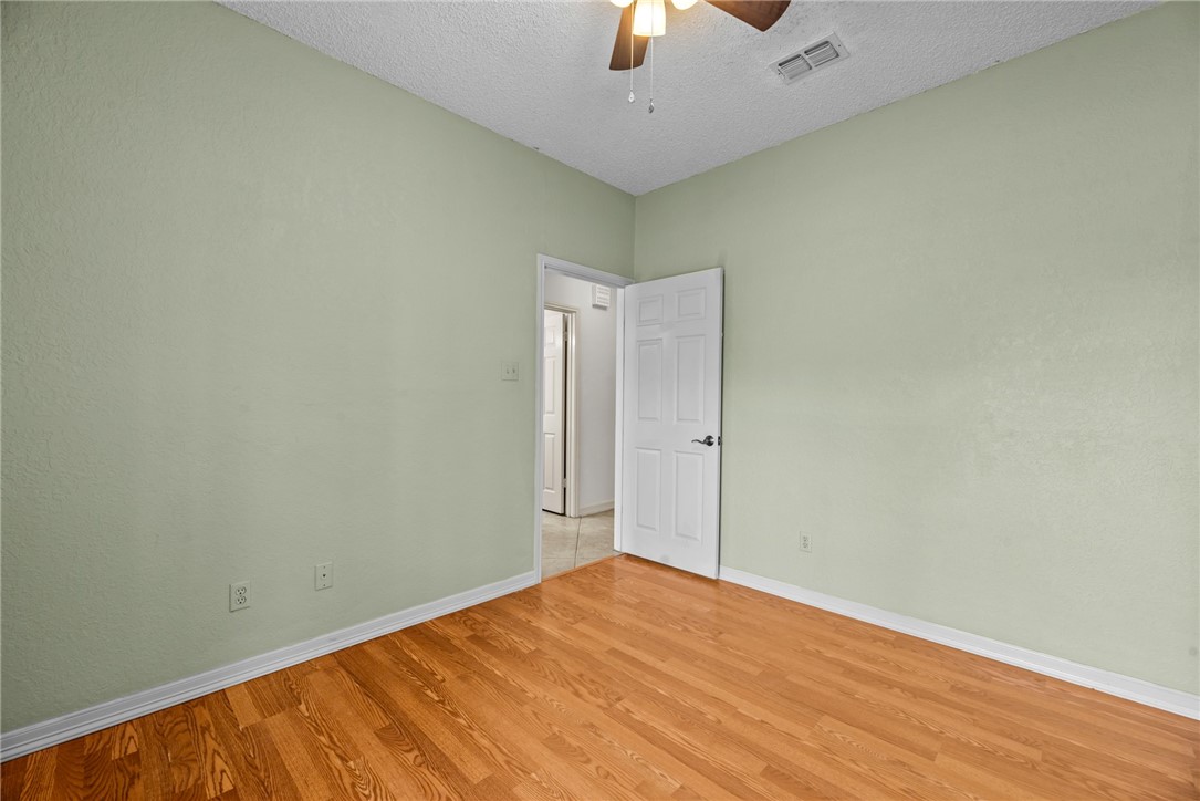 3525 Picadilly Ln Property Photo 17