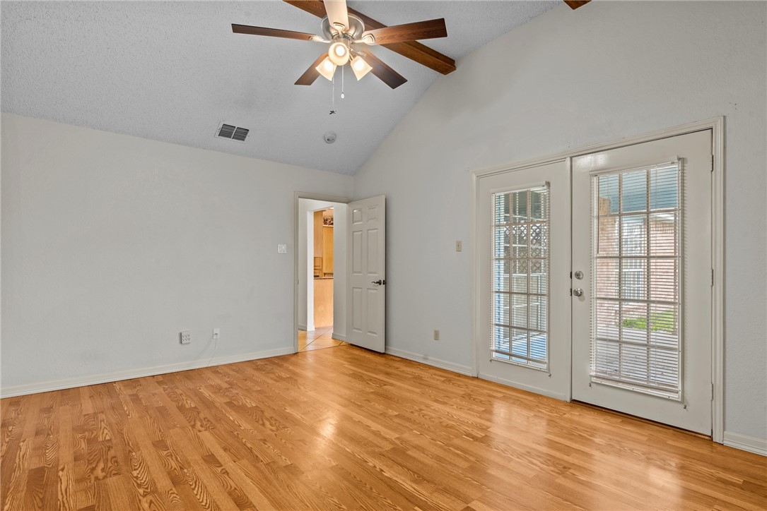3525 Picadilly Ln Property Photo 23