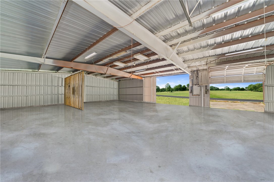 2082 4th St. Property Photo 5