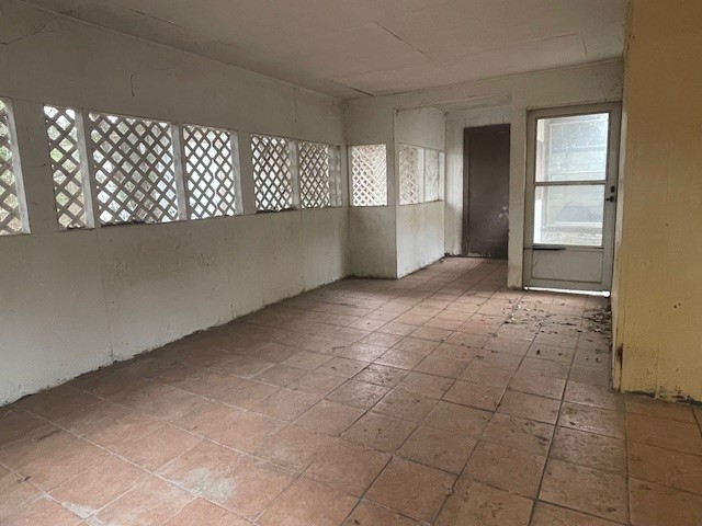 406 E Kohler St Property Photo 15