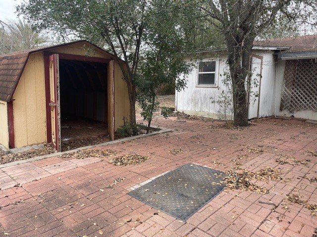406 E Kohler St Property Photo 23