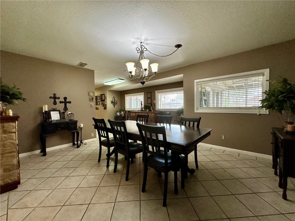 1631 Santa Cecilia Dr Property Photo 6