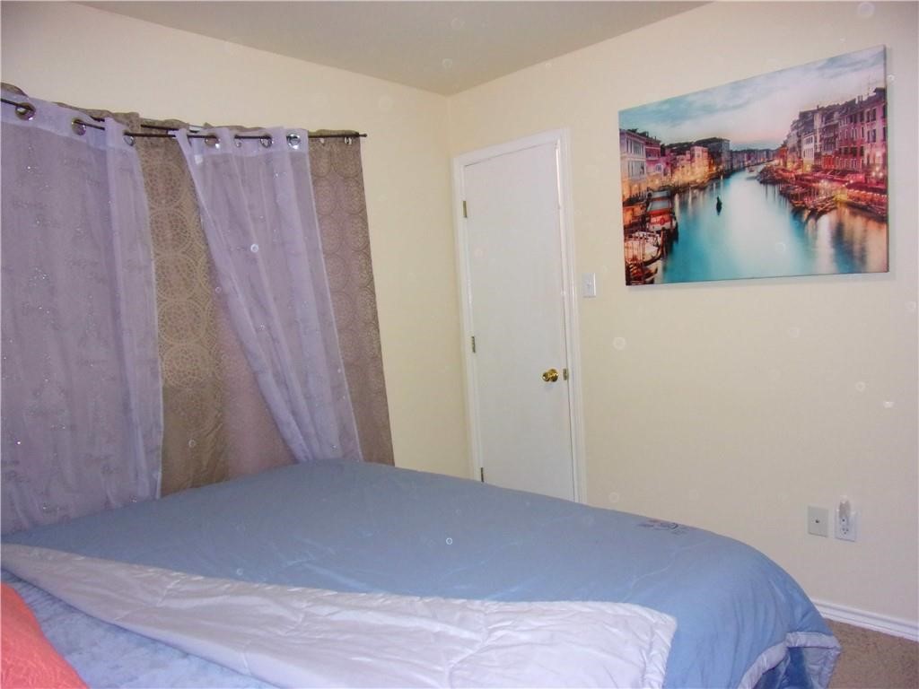 6718 Riding Wind Dr Property Photo 21