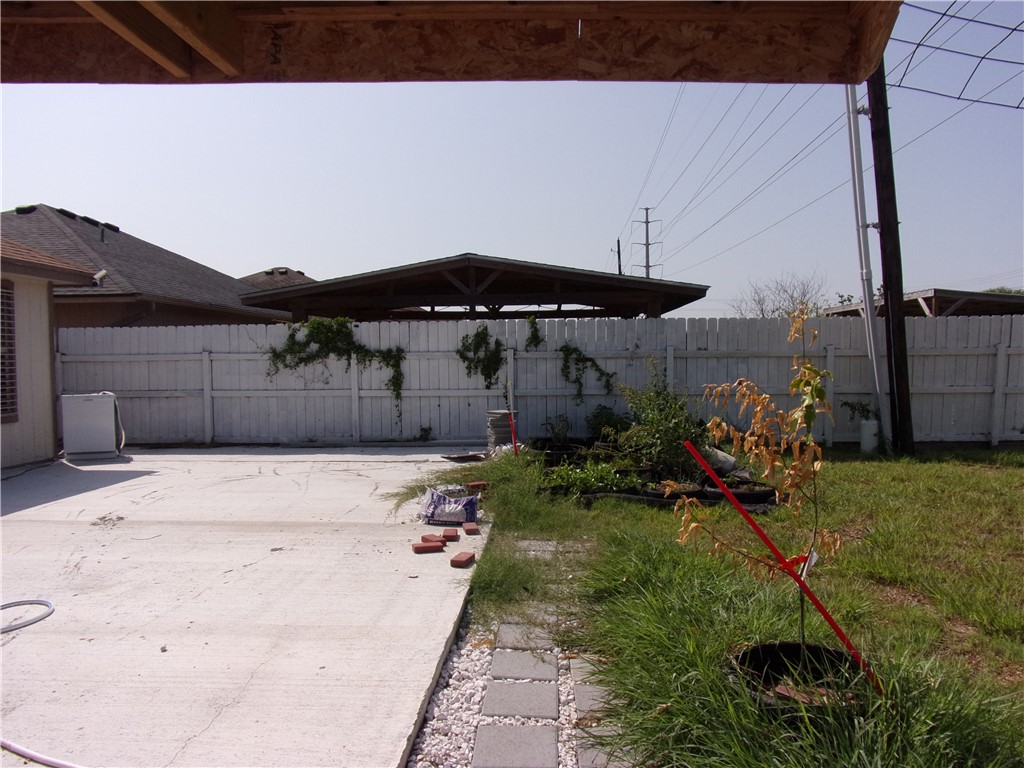 6718 Riding Wind Dr Property Photo 33