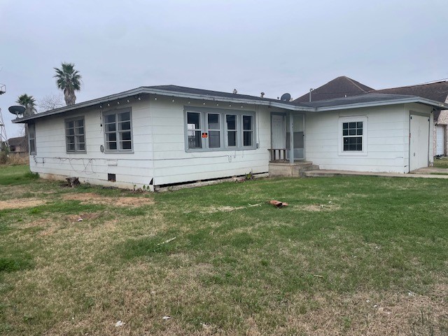 607 W Linar St Property Photo 3