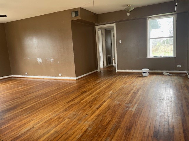 607 W Linar St Property Photo 4
