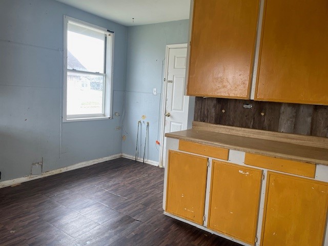 607 W Linar St Property Photo 6