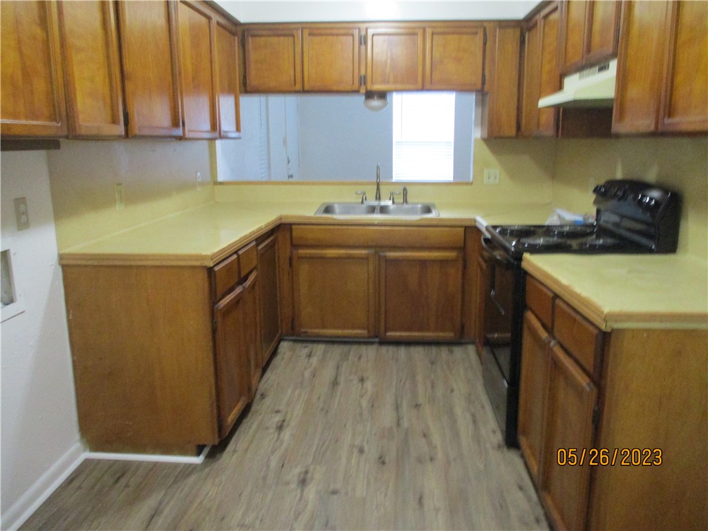 3613 Crestbrook Ct 3 Property Photo 8