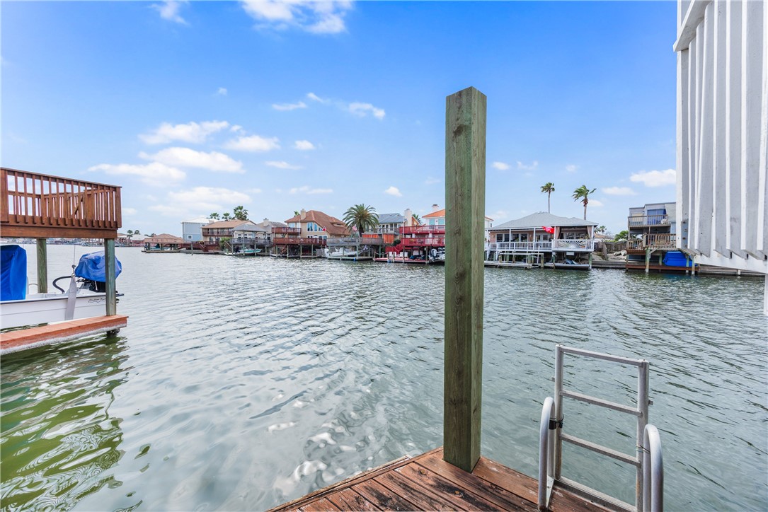 15337 Bowsprit Ct Property Photo 35