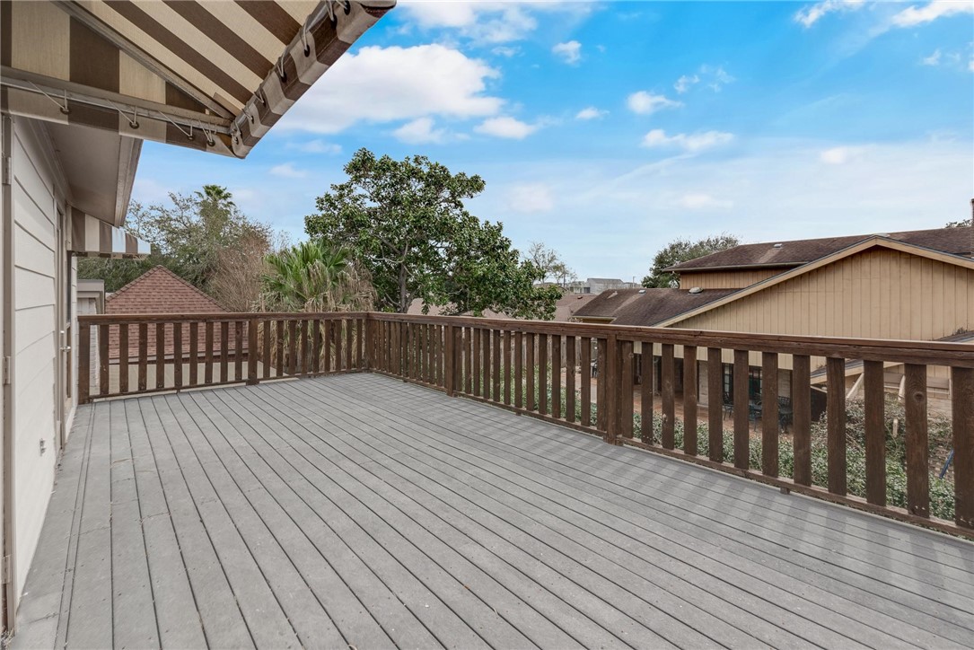 6002 Parkland Dr Property Photo 35