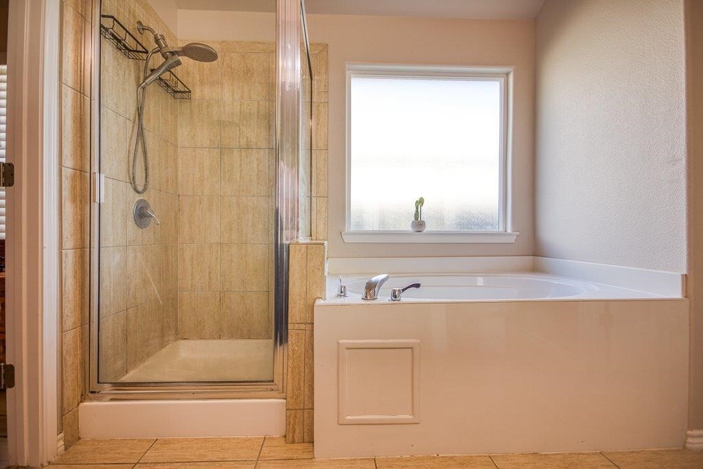7304 Kolda Dr Property Photo 26