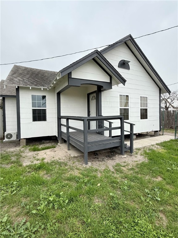 1209 17th St Property Photo 2