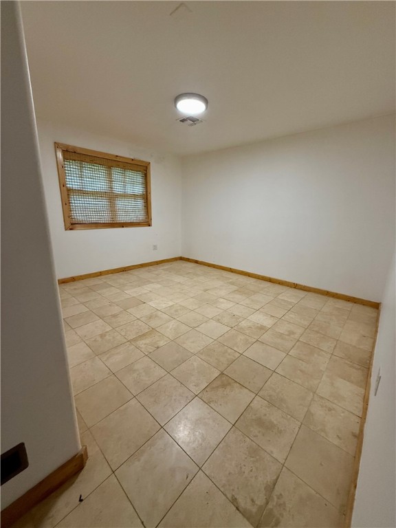 1401 S Avenue A Property Photo 12