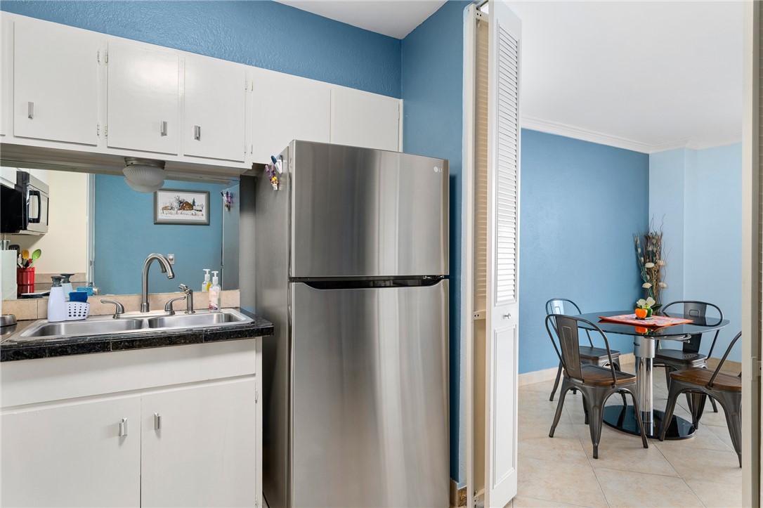 715 S Upper Broadway St 706 Property Photo 17