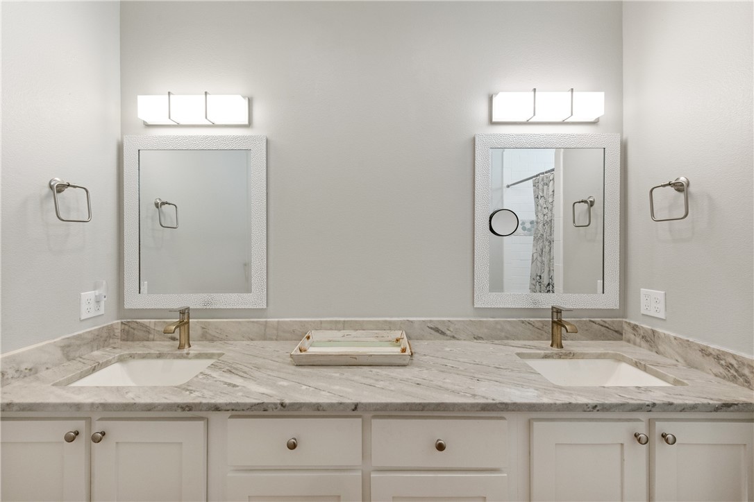 153 Port Isabel Property Photo 25