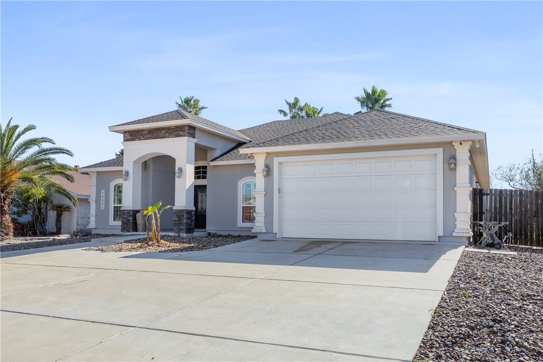 14342 Scallop St Property Photo 3