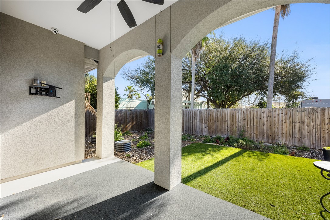 14342 Scallop St Property Photo 36