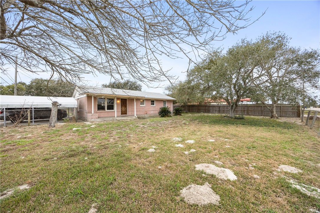 1101 Graham Property Photo 27