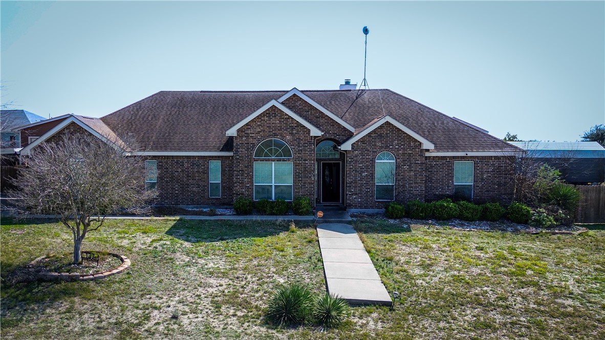 137 Lakeview Trce Property Photo 1