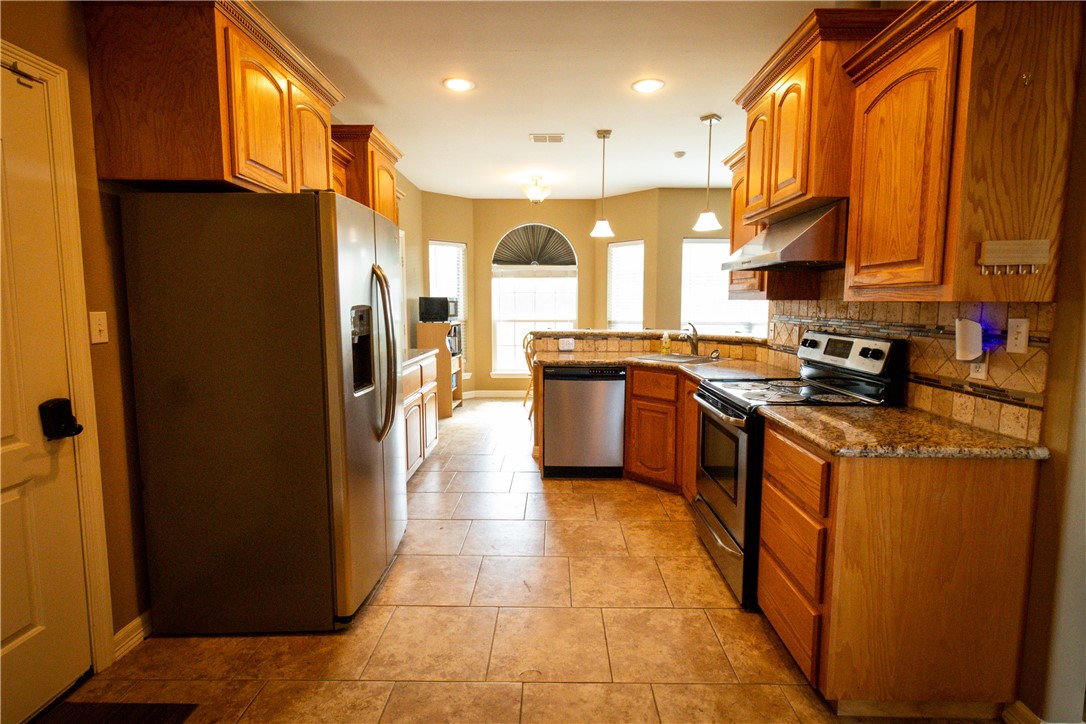 137 Lakeview Trace Property Photo 15