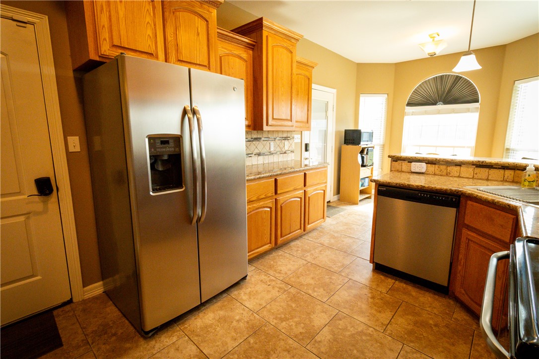137 Lakeview Trace Property Photo 16