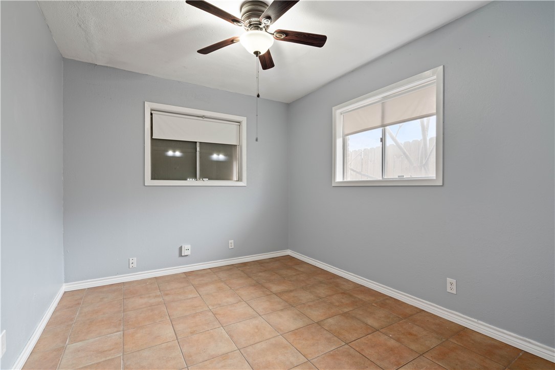 1318 W Cherrystone Dr Property Photo 11